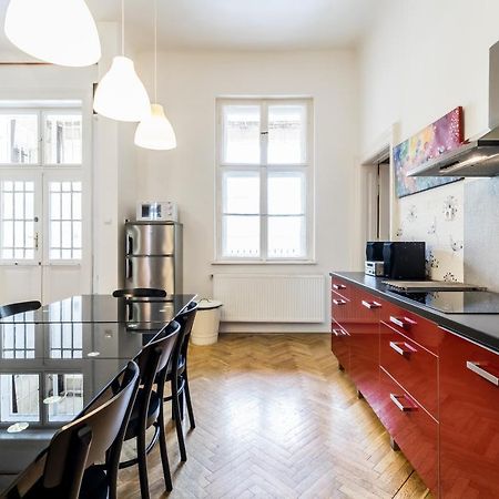 Berta - 4 Bedrooms, 3 Baths Budapest Exterior photo