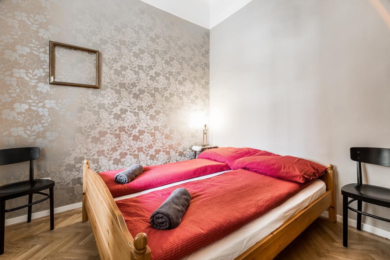 Berta - 4 Bedrooms, 3 Baths Budapest Exterior photo